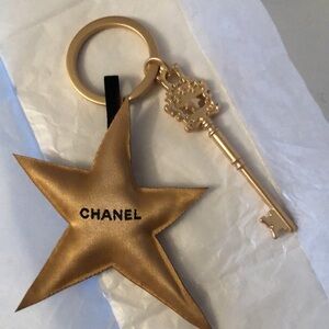 4 set of Chanel Joaillerie keychain keyring